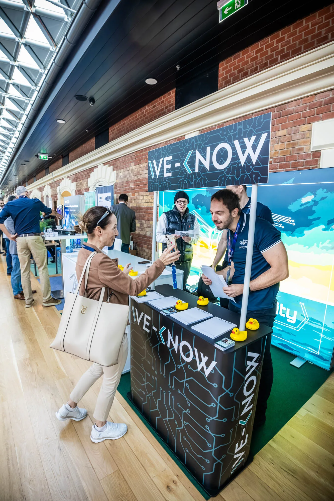 ITBN Támogatói összefogás és Expo 8