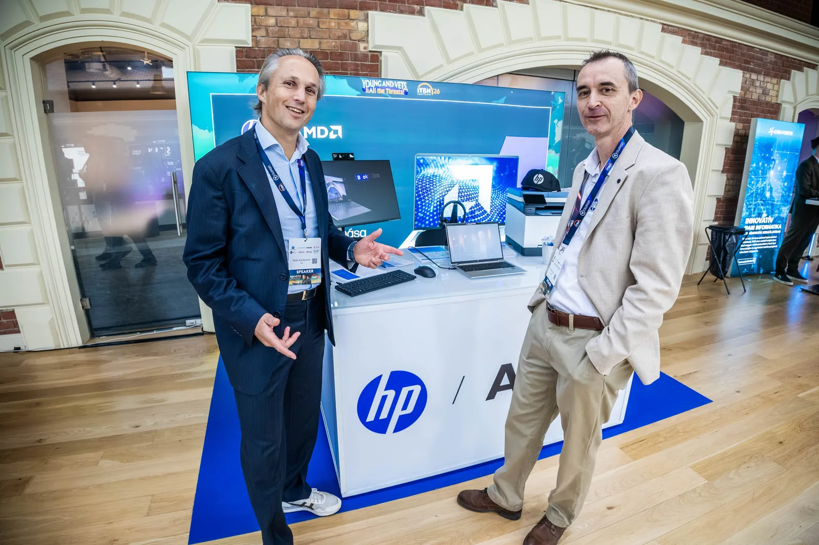 ITBN Támogatói összefogás és Expo 12